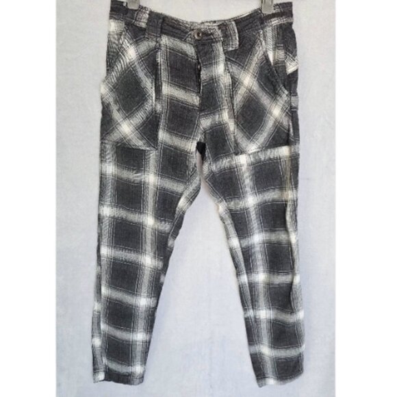 Free People Size 0 Black, White, Gray Flannel Plaid Slouchy Utility Pants EUC - Picture 2 of 6